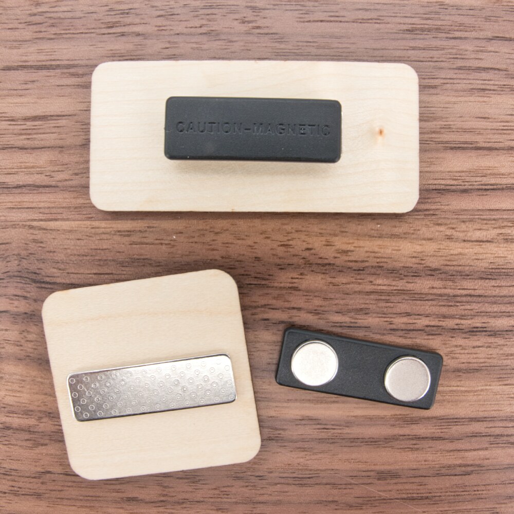 Badge bois personnalisé – Image 4