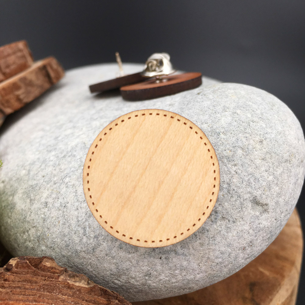 Le Pin’s bois le 100% personnalisable – Image 3